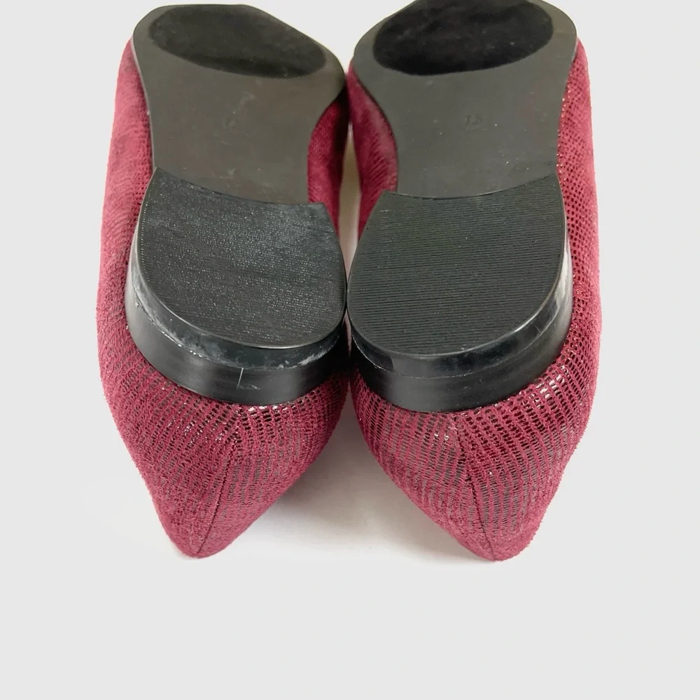BELLINI PLUM TASSEL ACCENT FLAT